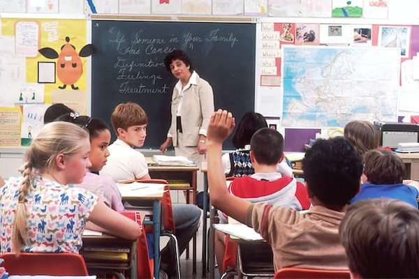 Comment l'enseignement secondaire s'adapte-t-il aux nouvelles générations ?